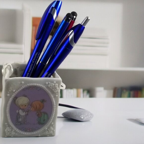 Precious Moments Porcelain Gift Bag VTG Figurine Good Friends Are Forever 1993 - Picture 11 of 14